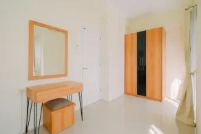 Cozy 2BR Bogorienze Apartment near Nirwana Residence By Travelio - Zimmer