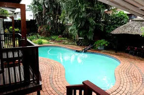 Olive Room Bed and Breakfast - Pool