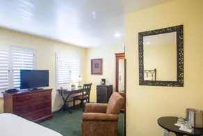 Castillo Inn at the Beach - Chambre