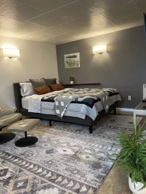 Room-single Room Queen bed all the Righ - Room