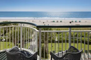 Hampton Inn & Suites Myrtle Beach/Oceanfront - Utsikt från rummet