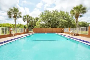 Super 8 by Wyndham St. Augustine - Piscine