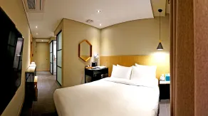 Hotel Millhaus Shinchon - Room