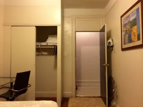 Upper West Side Manhattan Apartment - Room