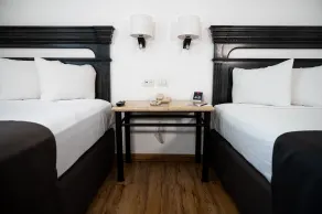 Hotel Victoria Express - Chambre