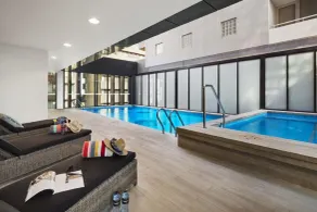 Quest St Leonards - Pool