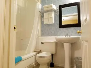 7 West Motel - Salle de bain