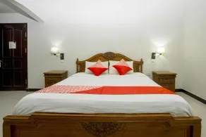 OYO 1005 Hotel Kumala - Værelse