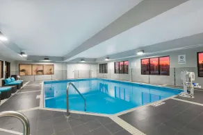 Hawthorn Extended Stay by Wyndham Columbus West - Piscine