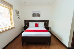RedDoorz at San Antonio Makati - Chambre