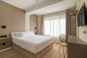 LEE Hotel - Room