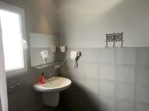 Hotel Lemi - Baño