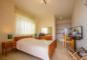 Moireas Apartments - Room