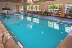 Holiday Inn Express & Suites Bucyrus by IHG - Pool