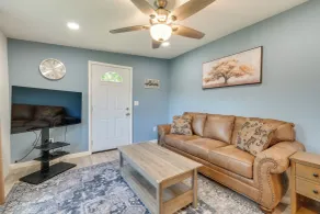 'the Garden Cottage' w/ Yard & Views in Erwin! - Innvendig