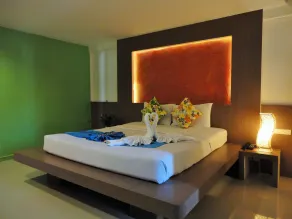 La Moon At Phuket - SHA Extra Plus - Chambre
