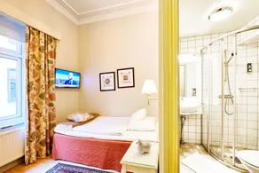 Hotel Royal - Room