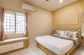 AquaGrove Villa by StayJade Pool Garden 1hr HSR - Room