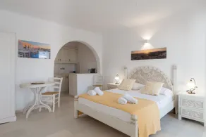 Anthos Apartments - Chambre