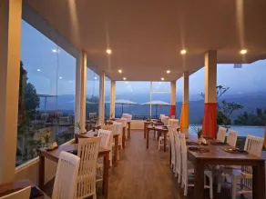 Atres Sari Resort - Restaurant