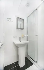 Classic Hyde Park Hotel - Bathroom