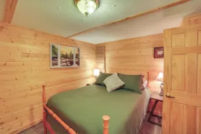 Lakefront Wisconsin Home w/ Boat Dock & Fire Pit! - Interiør