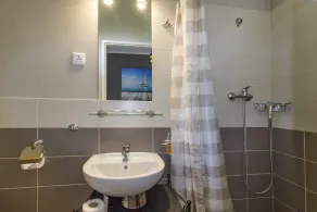 Garda Hotel - Baño