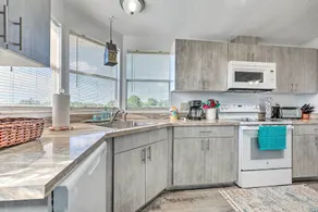 Pet-friendly Home: 10 Mi to Lake Okeechobee! - Interiör