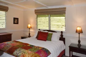 Hale KupuKupu - Room
