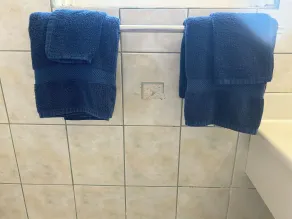 Welcome Inn - Bathroom
