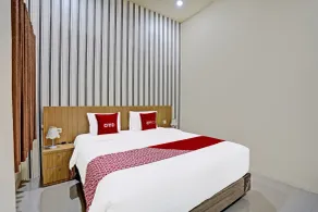 OYO 91997 Edhotel Smk Models Syariah - Chambre