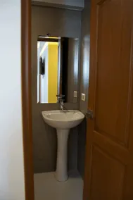 Izza Hotel - Bathroom