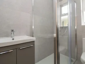5 Marsh Lane - Bad