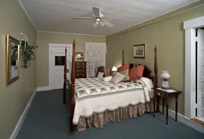 Fullerton Inn - Zimmer