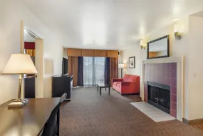 Best Western Luxury Inn - Chambre