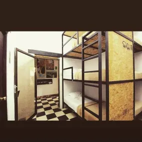 Hostel la Antigua Capsula - Room