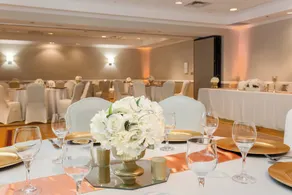 Sheraton Suites Market Center Dallas - Réception