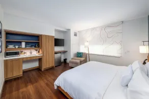 Element by Marriott Bentonville - Rum