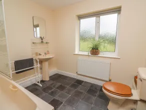 Pheasant Wood - Baño