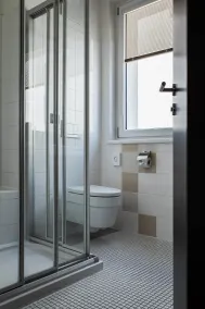 H+ Hotel Ried - Bathroom