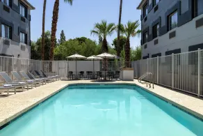 Spark by Hilton Tempe Phoenix Airport - Pool