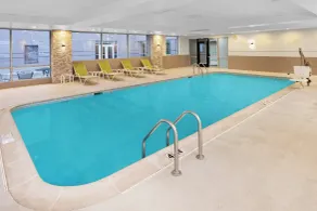 Holiday Inn Chicago Oakbrook by IHG - Piscine