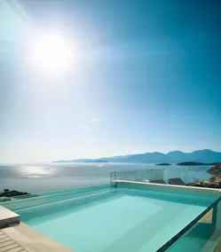 Zeus Eleva Miraya - Piscine