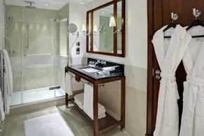InterContinental London Park Lane by IHG - Salle de bain
