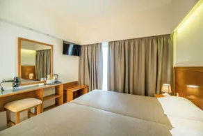 Hiona Holiday Hotel - Rom