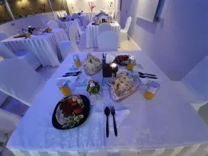 Qasr Alshamal Hotel - Restaurant