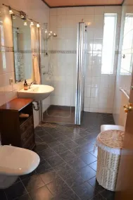Berunes HI Hostel - Bathroom