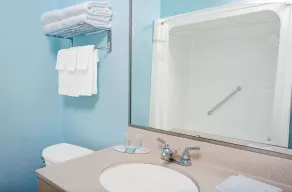 Travelodge by Wyndham Bishop - Salle de bain