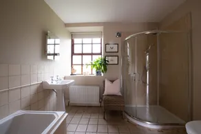 Blessingbourne Country Estate - Badrum