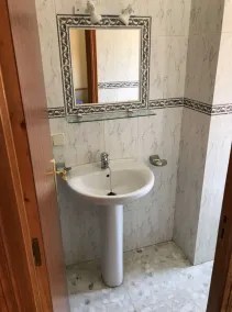 Pensión Hostal DOS HERMANAS - Lavatório na casa de banho